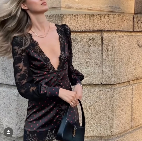 New!For Love And Lemons‎ Melrose Robe - Picture 8 of 15